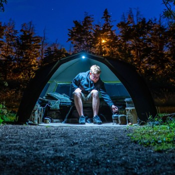 RidgeMonkey Bivvy Lite Elite IR Lukturis daudzkrāsains ūdensizsturīgs teltīm ar tālvadības pulti 